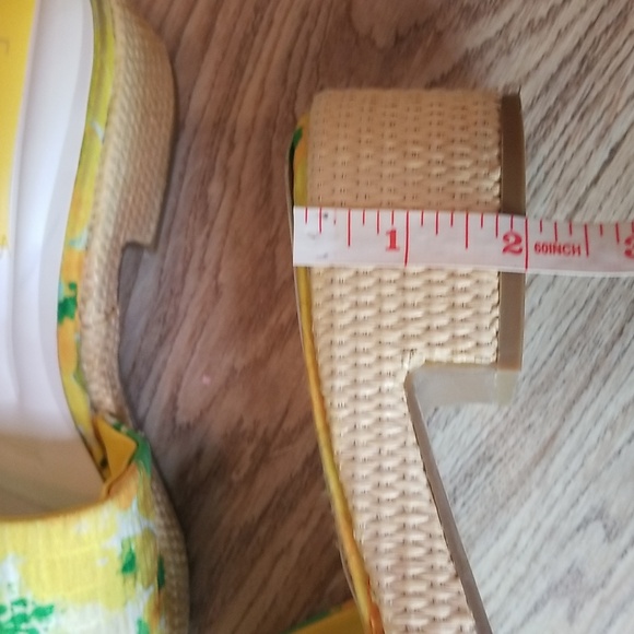 Franco Sarto Yellow Green Floral Low Heel Mules Sandals - Picture 12 of 13